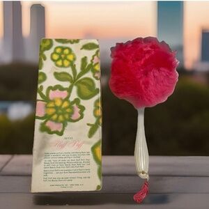 Vintage New Avon Fluff Puff Refillable Brush & Original Box